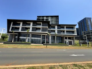 Upscale and Appealing 48m2 Area for Retail Establishment to  Let