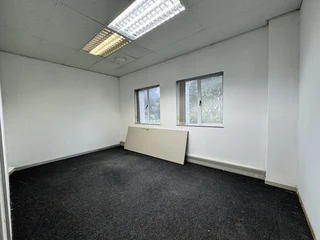 Office Space to Let In Somerset Park
