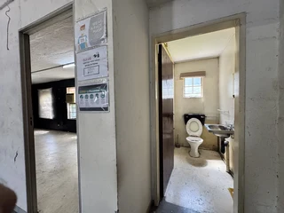 Mini factory to let in Springfield Industrial