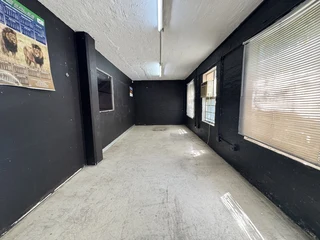 Mini factory to let in Springfield Industrial