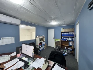 Mini Factory/Warehouse to Let Glen Anil