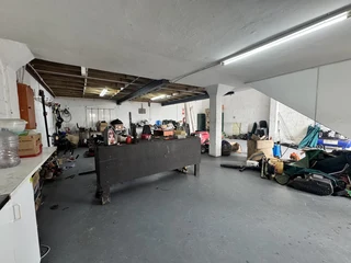 Mini Factory/Warehouse to Let Glen Anil