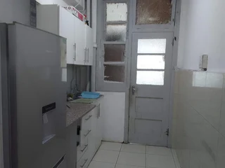 This unit has the perfect location with many amenities around!
