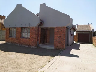 3-Bedroom house for sale in Seshego A