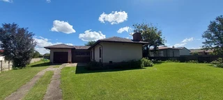 For Sale: Stunning &amp; Spacious 4-Bedroom Family Home