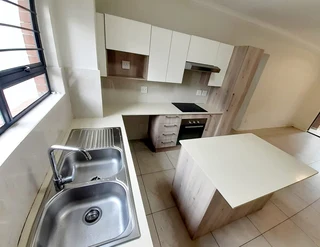 BEAUTIFUL TWO BED 2 BATH GARDEN APARTMENT AVAILABLE FOR SALE!!!