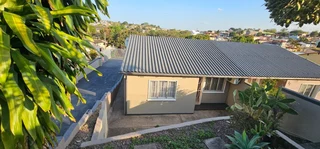 Stunning Home in Caneside Awaits Your Family!