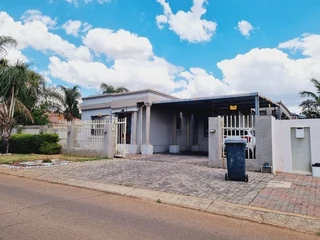 Property for sale in PRETORIA, DOORNPOORT