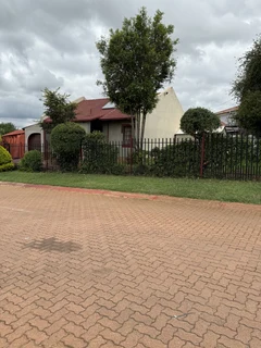 Two bedroom house for sale in Elandspoort