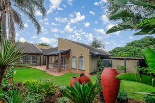 Stunning 3-Bedroom Home with 1-Bedroom Flat For Sale in Rant en Dal
