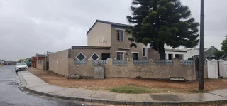 House For Sale in New Woodlands
