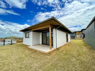 Stylish Coastal Living in Salta Sibaya – Modern 3-Bedroom Single-Storey Home