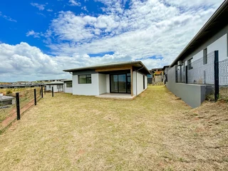 Stylish Coastal Living in Salta Sibaya – Modern 3-Bedroom Single-Storey Home