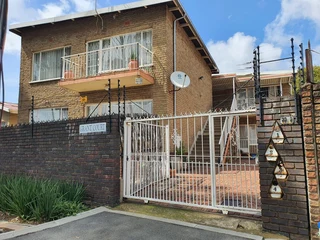 2 Bedroom Flat to Rent in Turffontein