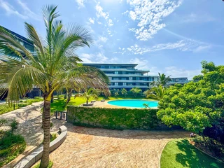 UPMARKET, EXCLUSIVE, SECURE APARTMENT