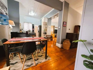 **Spacious Apartment in Glenwood - A Warm and Inviting Home**