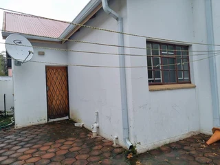 Ideal Townhouse, Prime Spot! | Ntlo e Loketseng, Sebaka se Setle!
