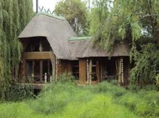 Lovely 2 bedroom cottage available for rent fully furnished