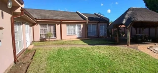 4 Bedroom house to rent in Golfpark