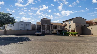 Sought After Complex - Modern 2 Bedroom Apartment
