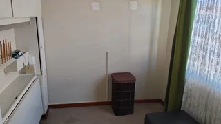 Charming 3-Bedroom Townhouse: Comfort and Style in Arboretum