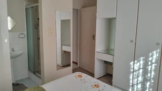 Charming 3-Bedroom Townhouse: Comfort and Style in Arboretum