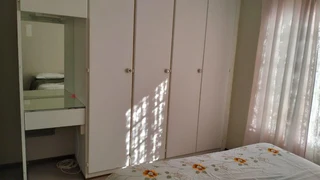 Charming 3-Bedroom Townhouse: Comfort and Style in Arboretum