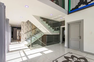 Ultra-Modern 4 Bedroom 4 Bathroom Cluster