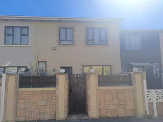 3 Bedrrom Home for Sale in Woodlands