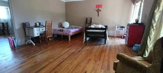 BEST BUY EVER.BEAUTIFUL MOUNTAIN VIEW.DUBBEL STORY HOUSE.BOREHOLE