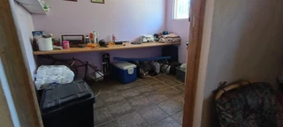 BEST BUY EVER.BEAUTIFUL MOUNTAIN VIEW.DUBBEL STORY HOUSE.BOREHOLE