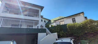 House in Illovo Beach To Rent