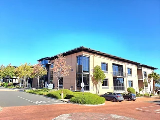 Prime Office Place to let in Pattekloof 3