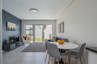 Modern Apartment in the Cape Winelands – No Transfer Fees!