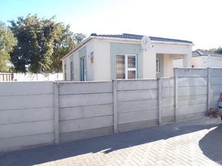 Charming 3-Bed Bellerdona Home: Your Family&#39;s Dream Awaits!