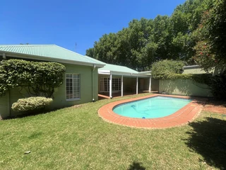 Spacious 2 Bedroom Home!