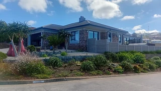 Stunning Property:  Well Located in Dana Bay