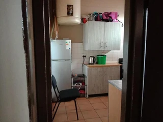 LARGE APARTMENT FOR SALE IN PRETORIA CENTRAL