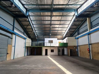 806sqm TO LET IN BENROSE