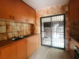 3 bedroom duplex close to the sea!