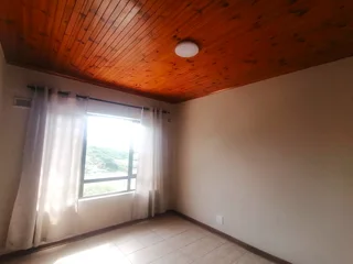 3 bedroom duplex close to the sea!