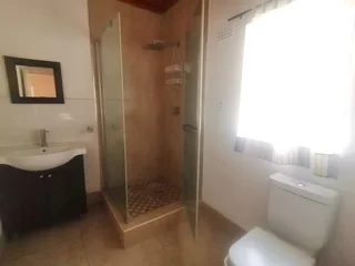 3 bedroom duplex close to the sea!