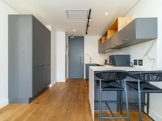 Stylish 1-Bedroom Flat in Cape Town CBD