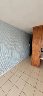 1 Bedroom Flat to rent &#64; Joy-Anne Court  in Amalinda Close to Frere Hospital