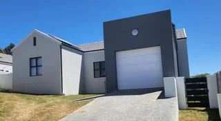 HOUSE FOR SALE IN OLIVE PLACE