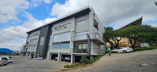 365sqm Office space to let in Kyalami Midrand