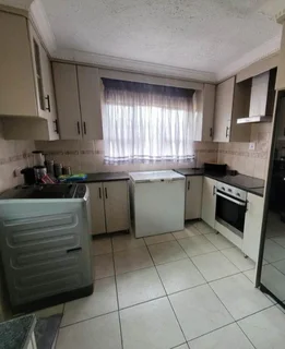 OCEBISA PROPERTIES PRESENTS A FOUR BEDROOM HOUSE FOR SALE IN UMLAZI.