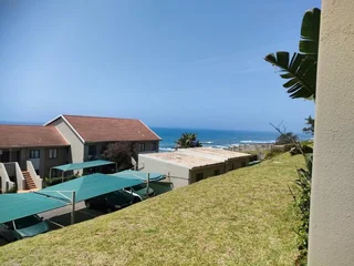 Beautiful Two bedroom apartment sea facing