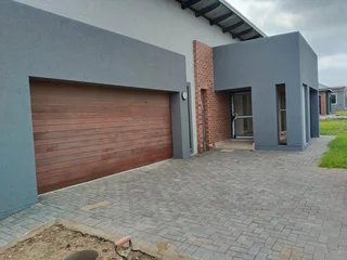 4 bedroom house for sale at the Aloes Lifestyle Estate