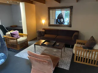 1 Bedroom Loft Apartment